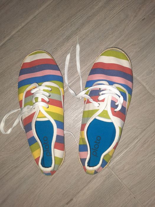 НОВІ 40 Текстильні капці типу еспадрильї