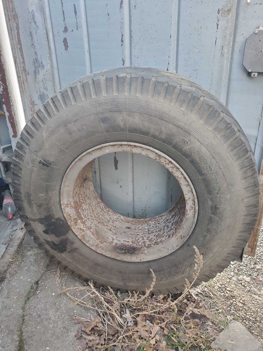 Пара колес Dneproshina 320R580 с металлическими ободами