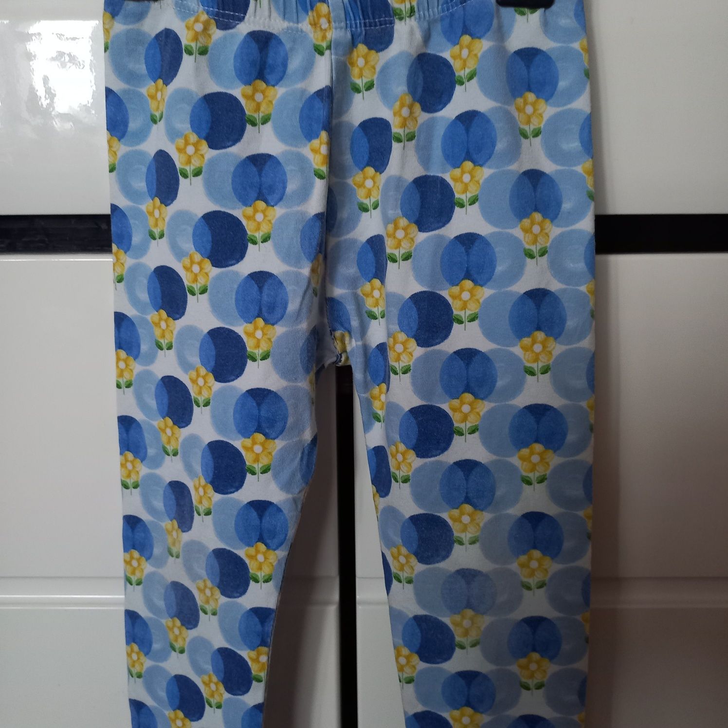 Leginsy rozmiar 80