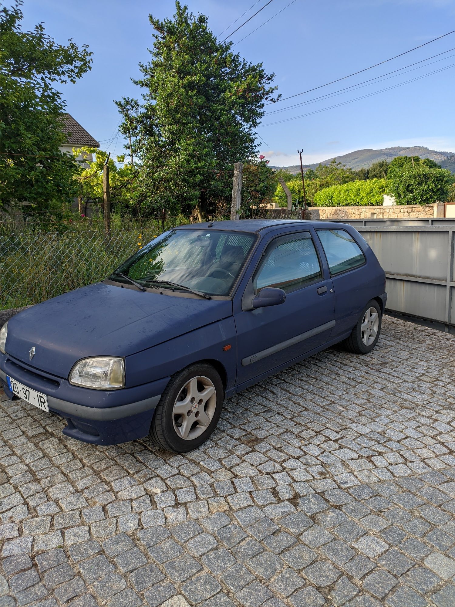 Renault Clio 1.9D