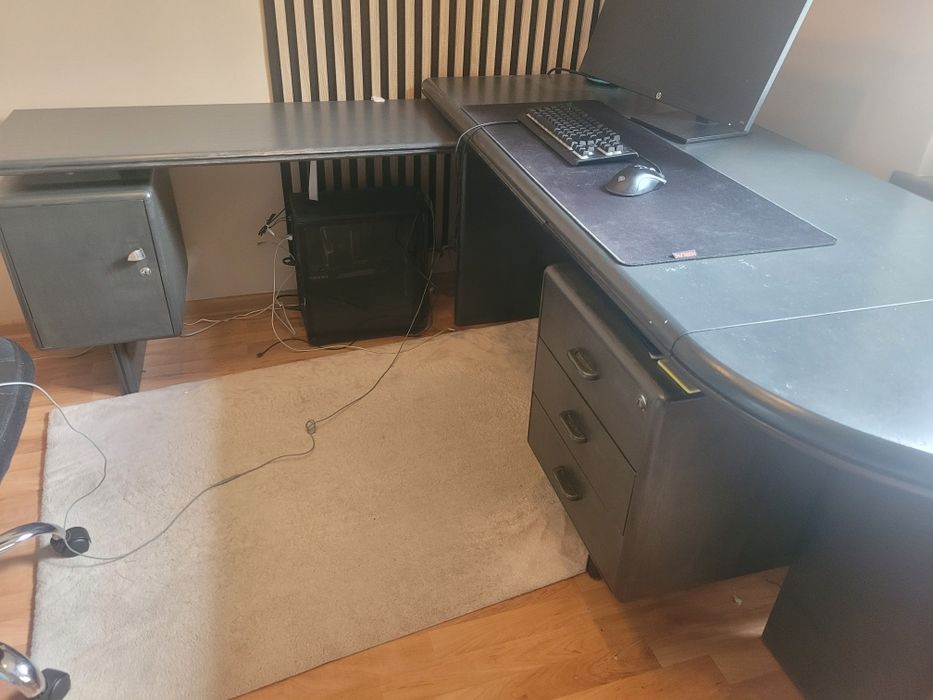 Biurko narożne drewniane