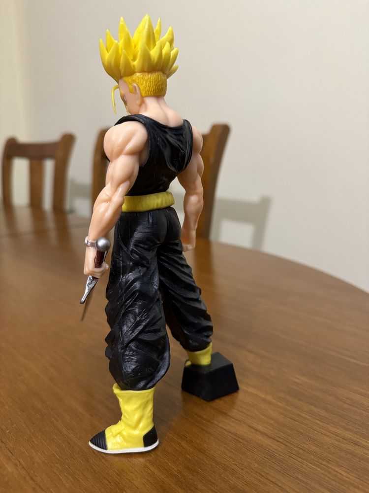 Figura Trunks Dragon Ball