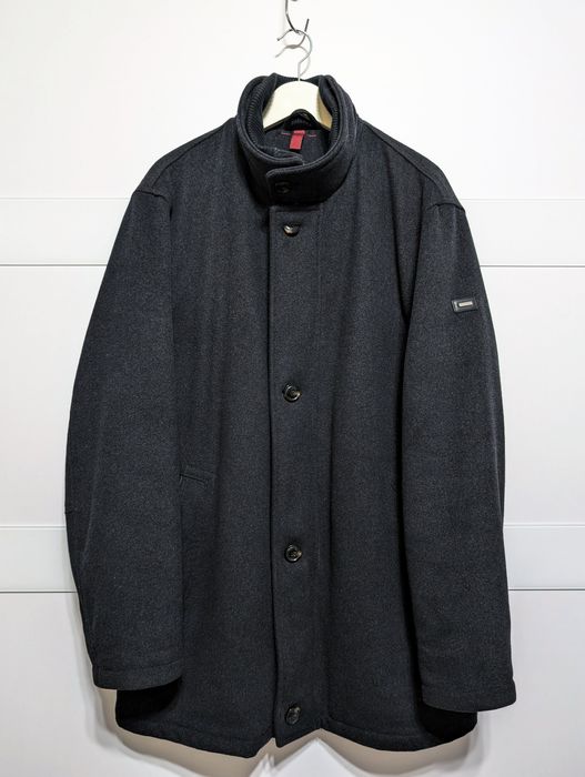 Elegancki wełniany płaszcz ze stójką Pierre Cardin, rozmiar 54