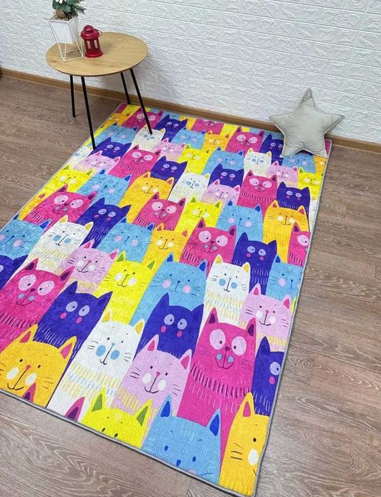 Килим безворсовий дитячий котики антиковзаючий килимок в дитячу сірий