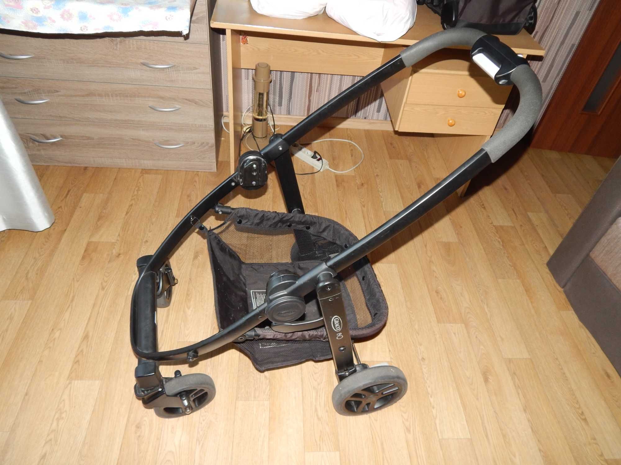 каляска Graco Evo 2 в 1