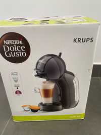 Maquina de cafe Dolce Gusto