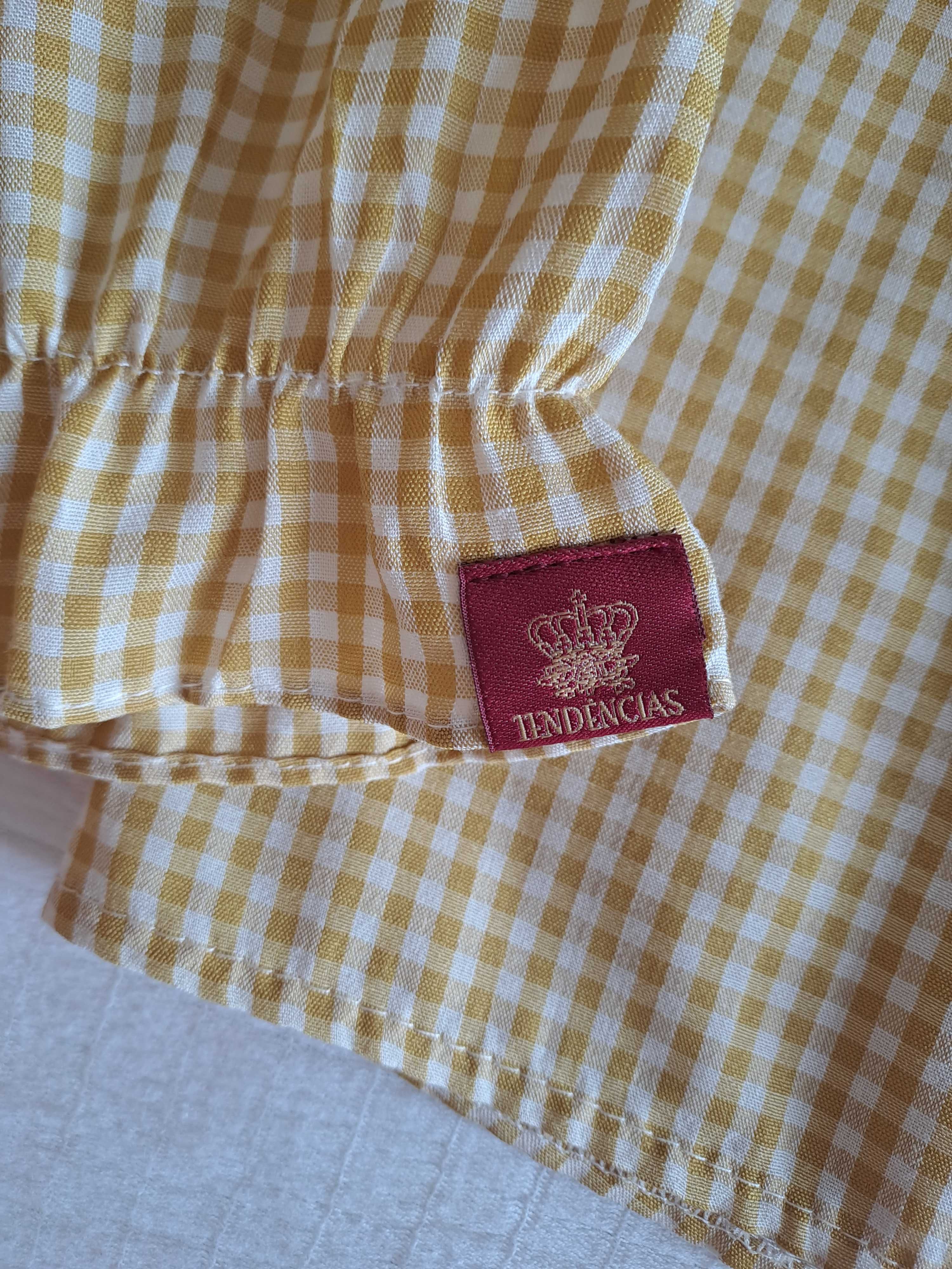 Camisa amarelo mostarda com folhos e bordado