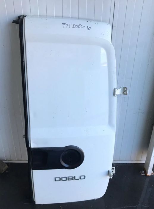 PORTA FIAT DOBLO II / OPEL COMBO D 2010-2019 TRAS DIREITA