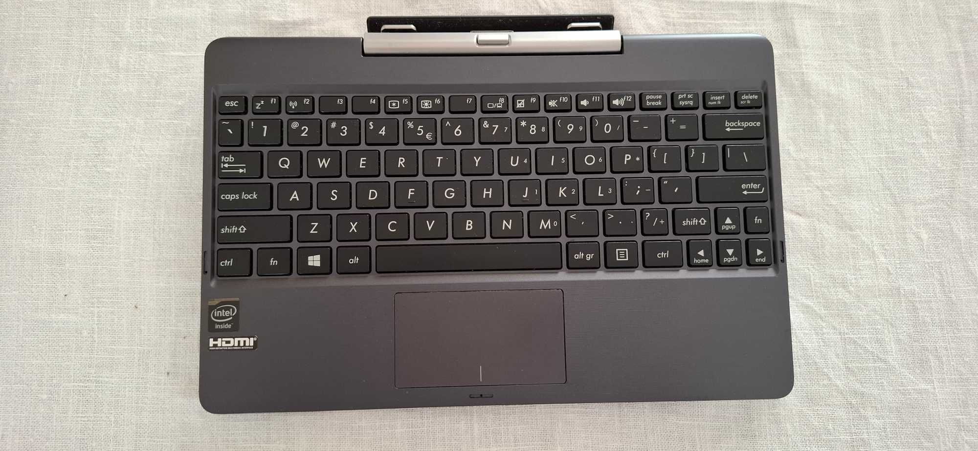 Laptop ASUS TransformerBook T100 sprawny