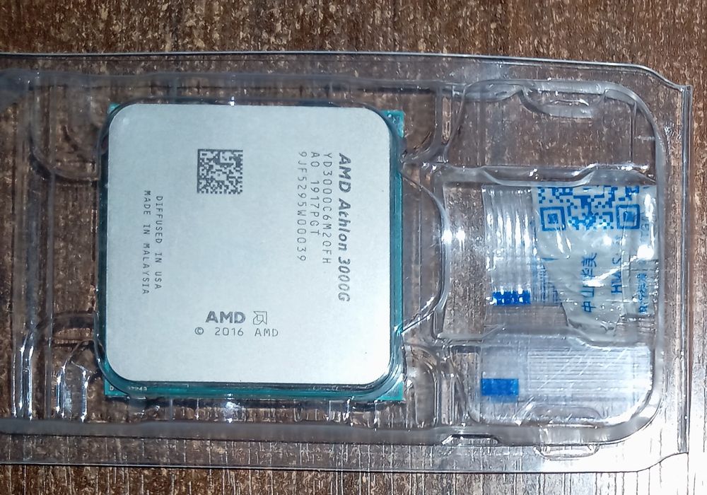 Процессор AMD Athlon 3000g