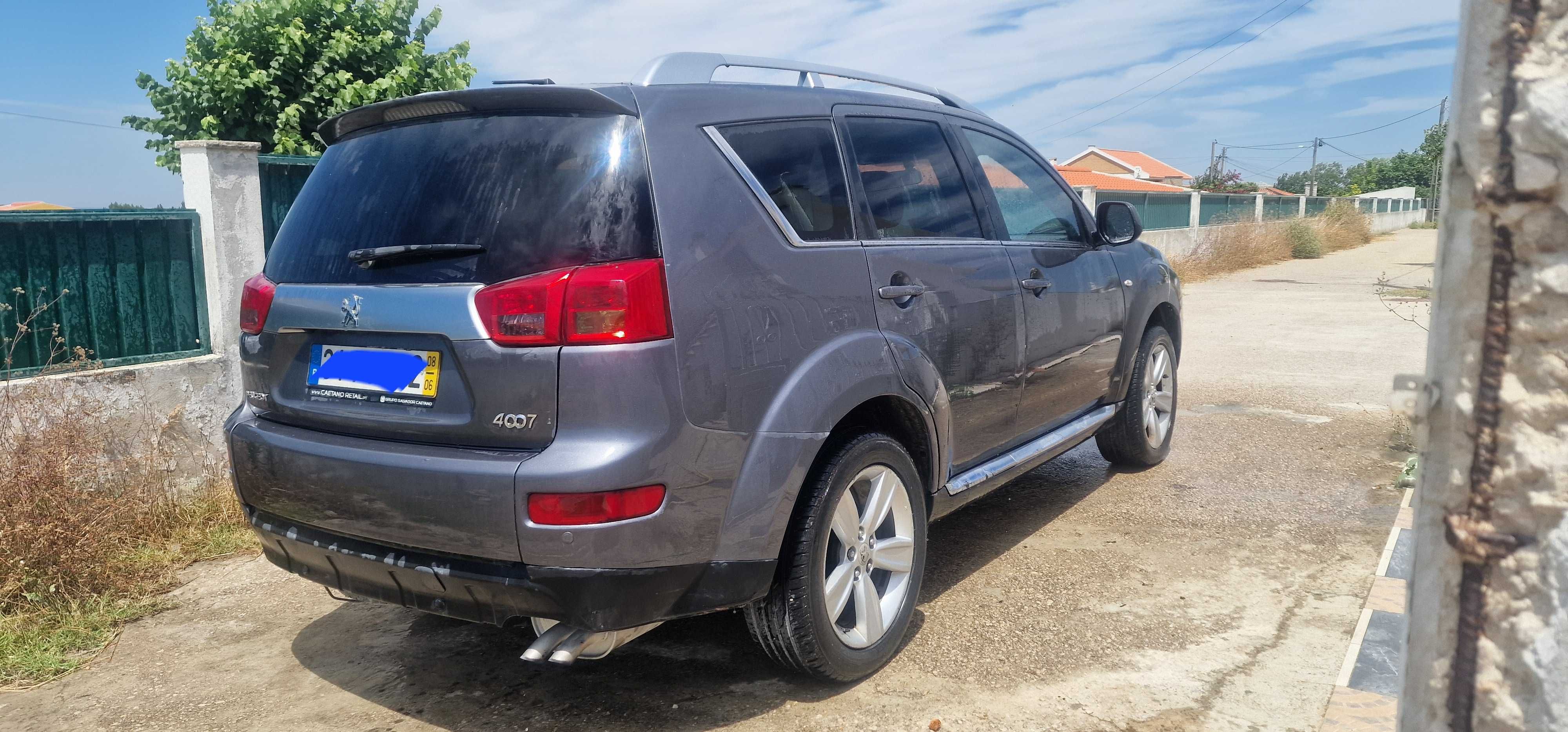 PEUGEOT 4007 4X4