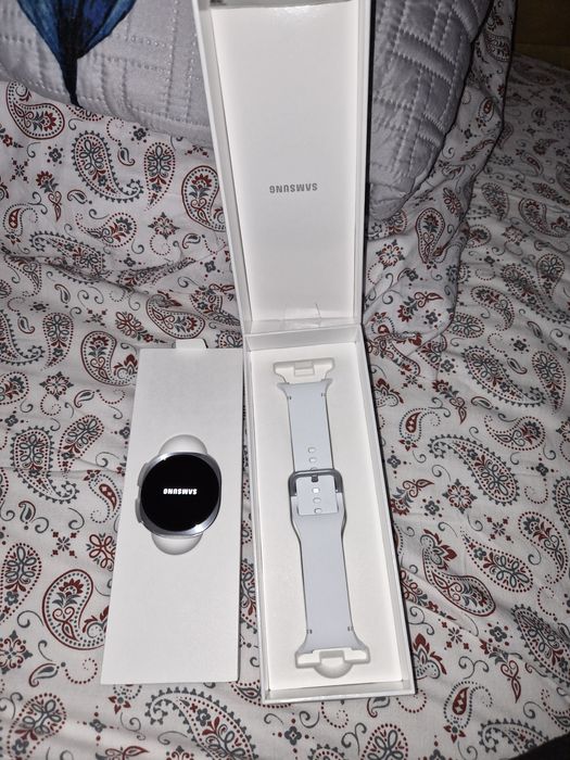 Galaxy watch 8, 40 mm