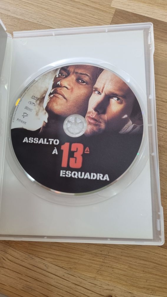 Dvd Assalto a esquadra 13