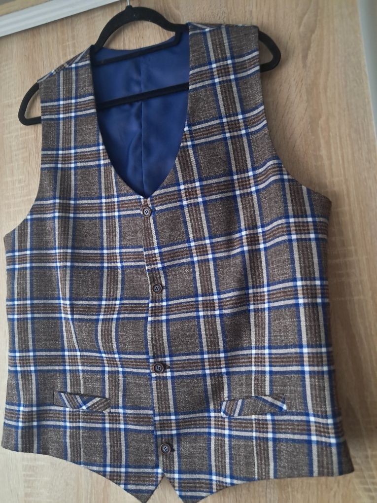Kamizelka młodzieżowa, meska 56,5cm (113)klatka piersiowa