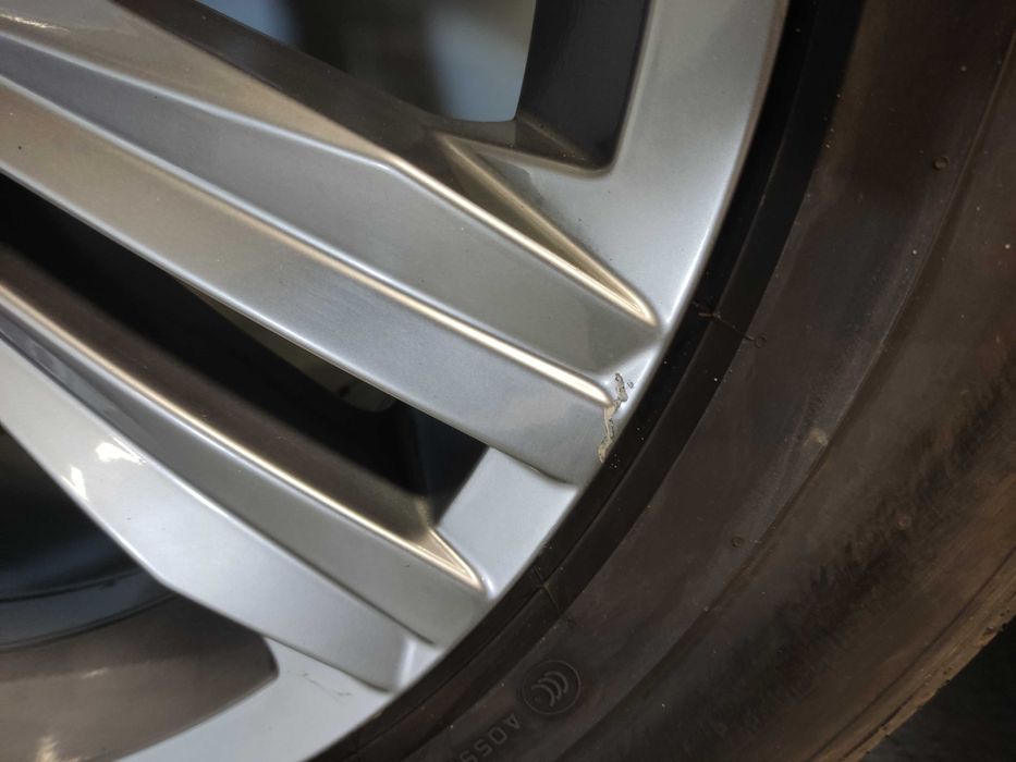 Koła alu 19 VW Volkswagen Touareg III 19 R-Line Sebring, 5x112, ori