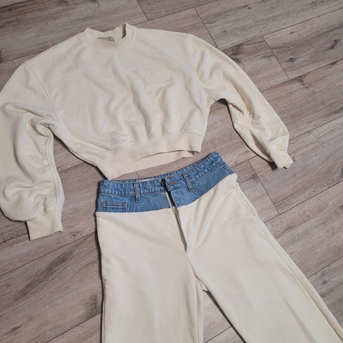 Жіночий костюм ACE