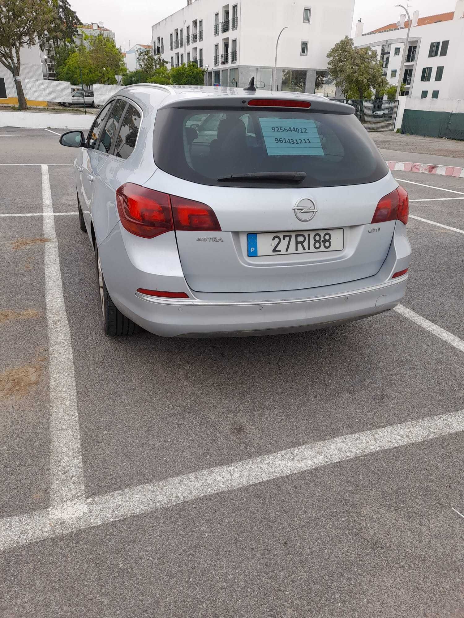 Opel Astra Sports Tourer