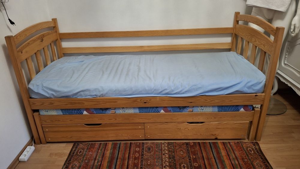 Łóżko dziecięce podwójne  materac 190x80