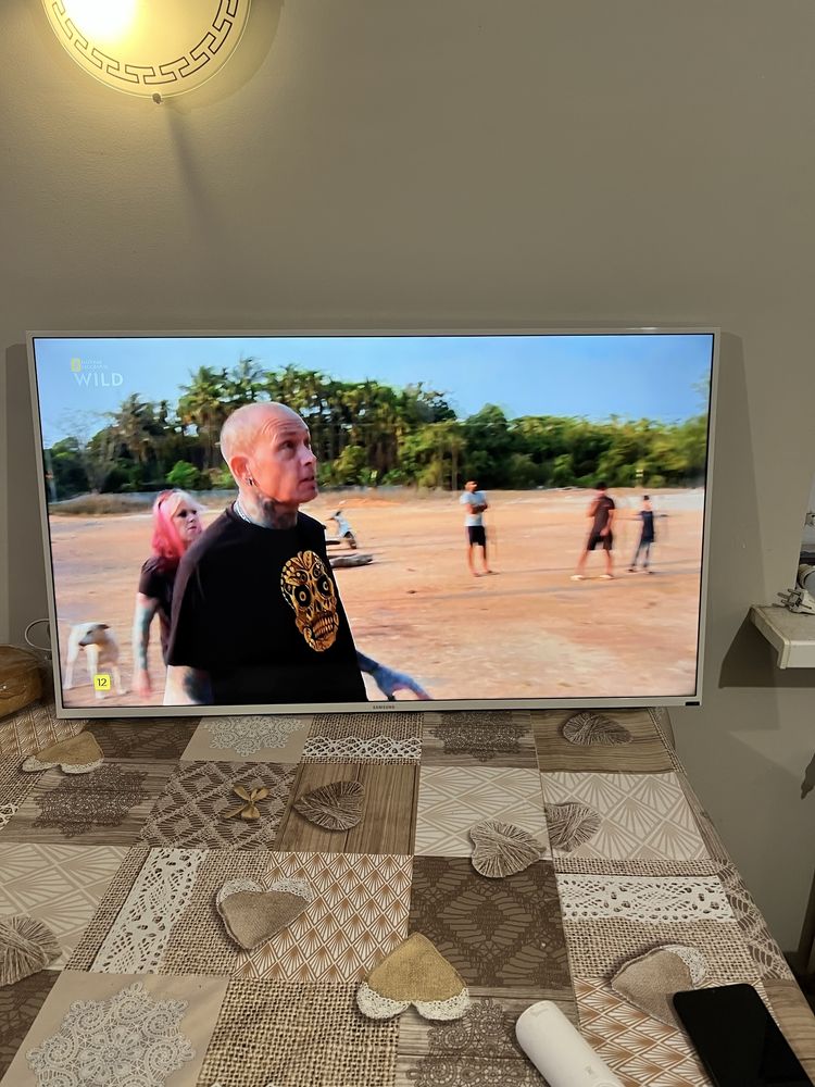 Смарт тв самсунг 40 дюймів
