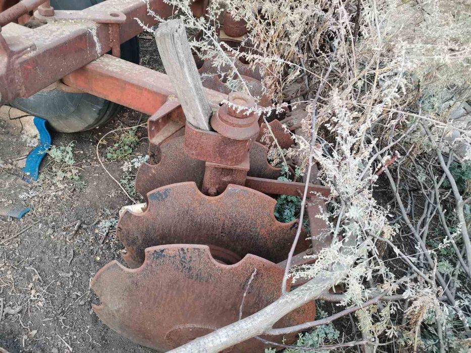 Продам дискову борону