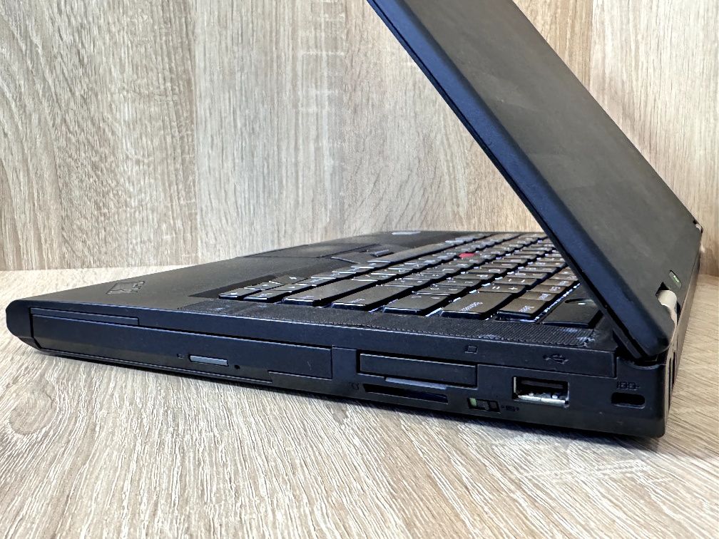 Lenovo ThinkPad T430/i5 3320m/8gb oзу/ssd 120gb.