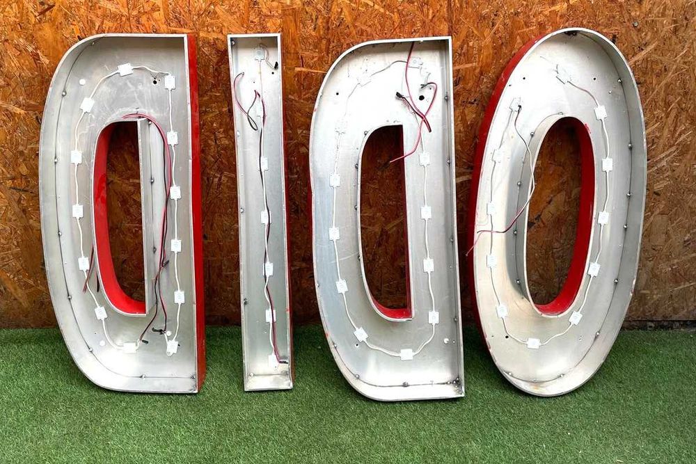 Letras publicidade antiga em aluminio 1 metro de altura