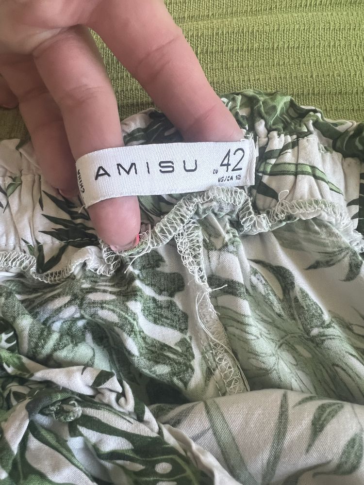 Spodenki Amisu rozmiar 42