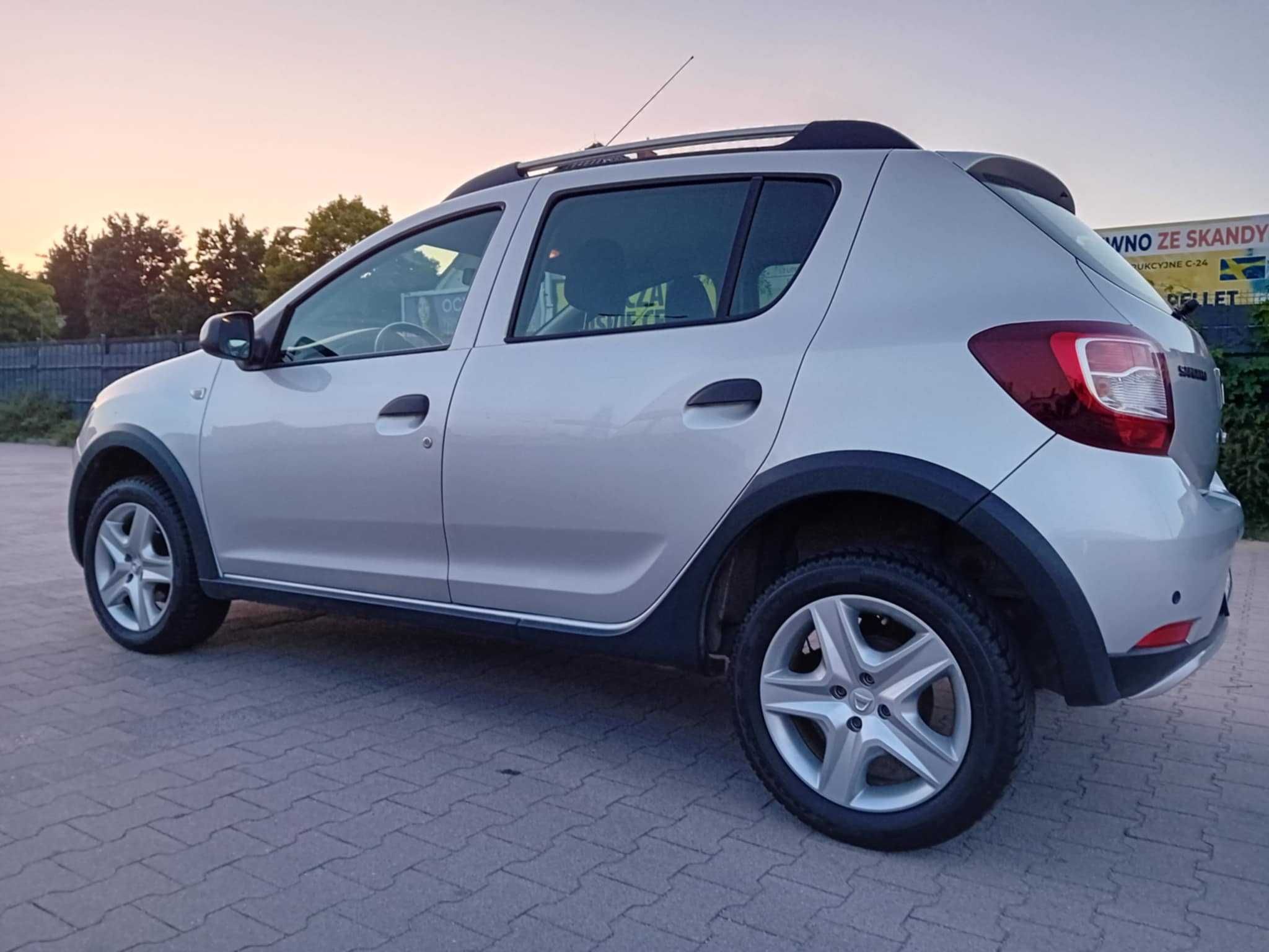 Dacia Sandero Stepway 2015