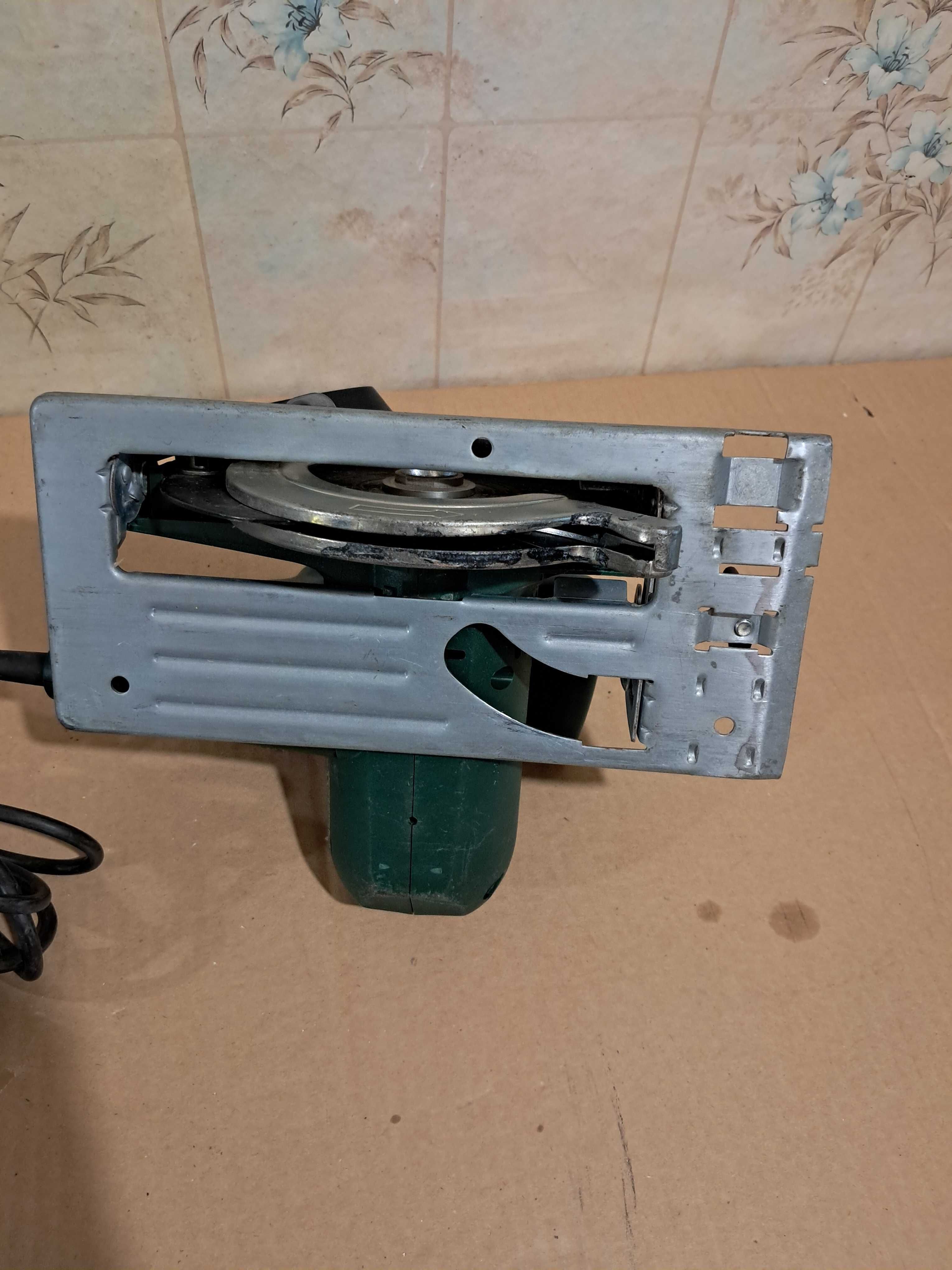 ручная пила BOSCH RKS 40  Как новая