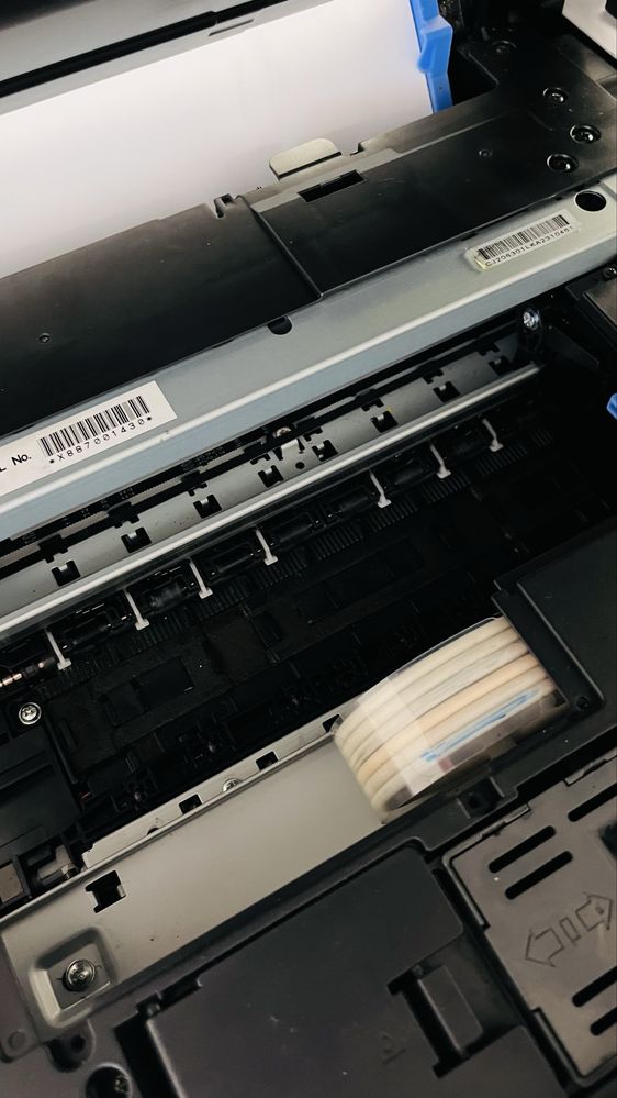 Продаю принтер Epson L8160  – на запчастини