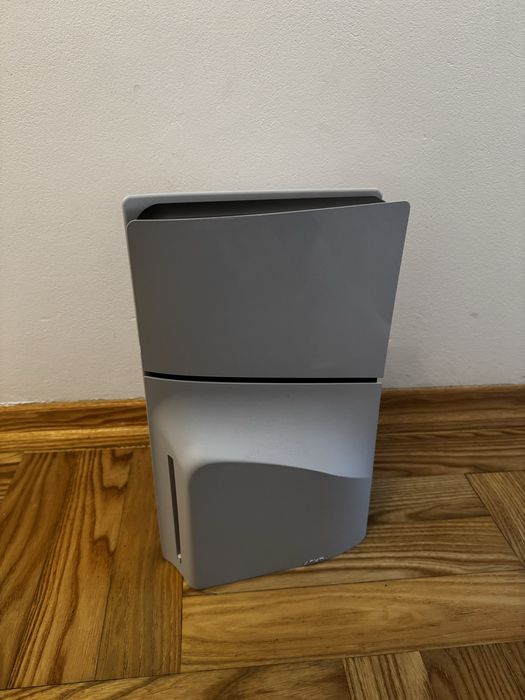 Konsola Ps5 z napędem | 1 TB | Stan idealny | z pudełkiem i wszystkim