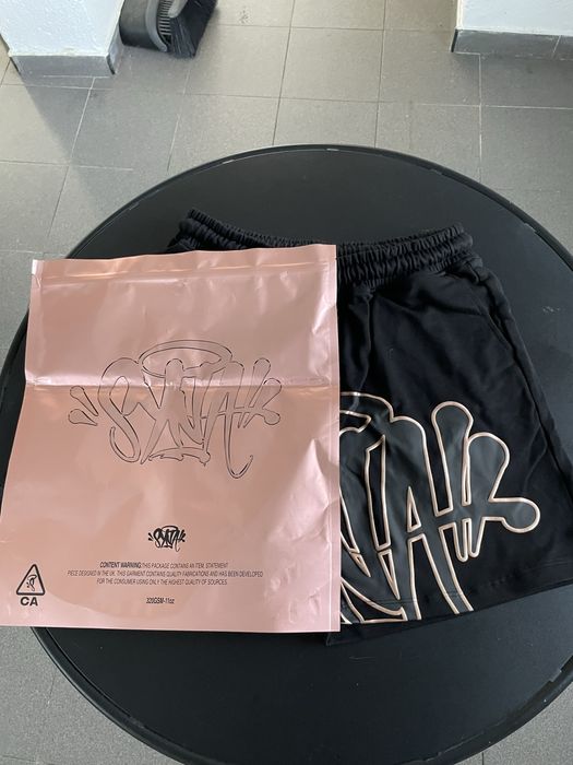 T-shirt e calções Syna World “Cant Rush Greatness”