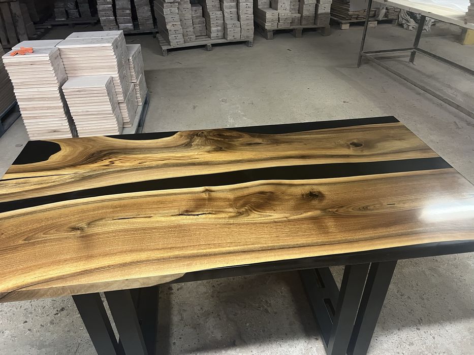 Стіл  канцелярський епоксидний