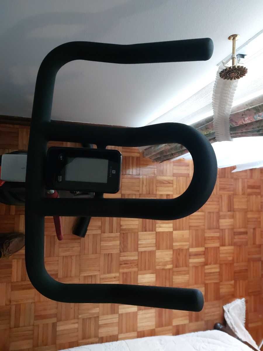 Bicicleta spinning VS900