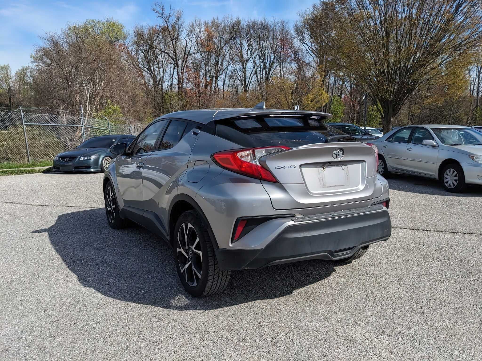 Toyota C-HR XLE 2018