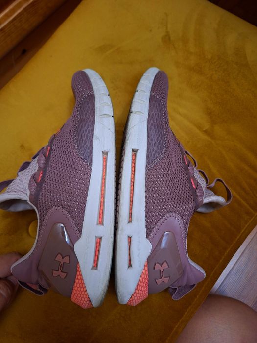 Buty sportowe Under Armour r 39