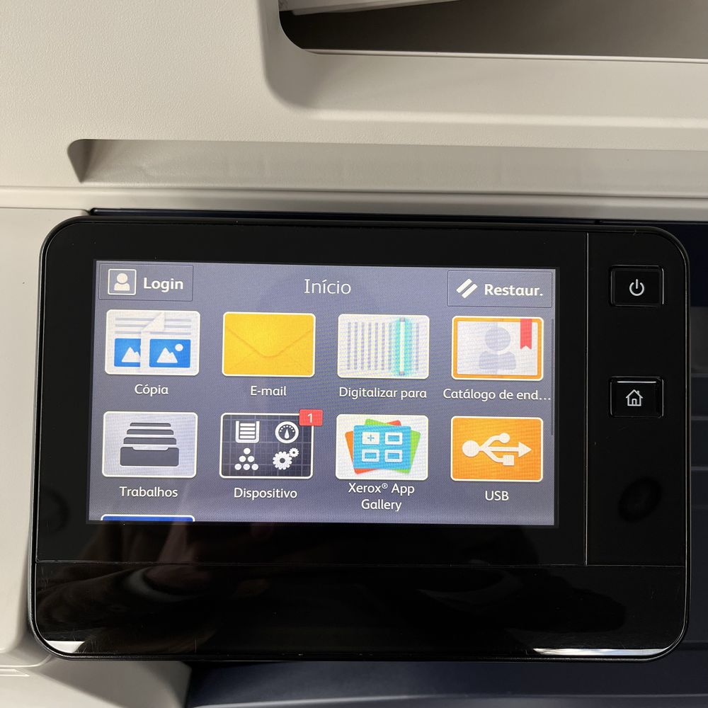 Impressosa Xerox Versalink C7020/C7025 Usada em Estado como Novo