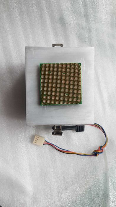 Procesor AMD Athlon 64X2+ wentylator z radiatorem
