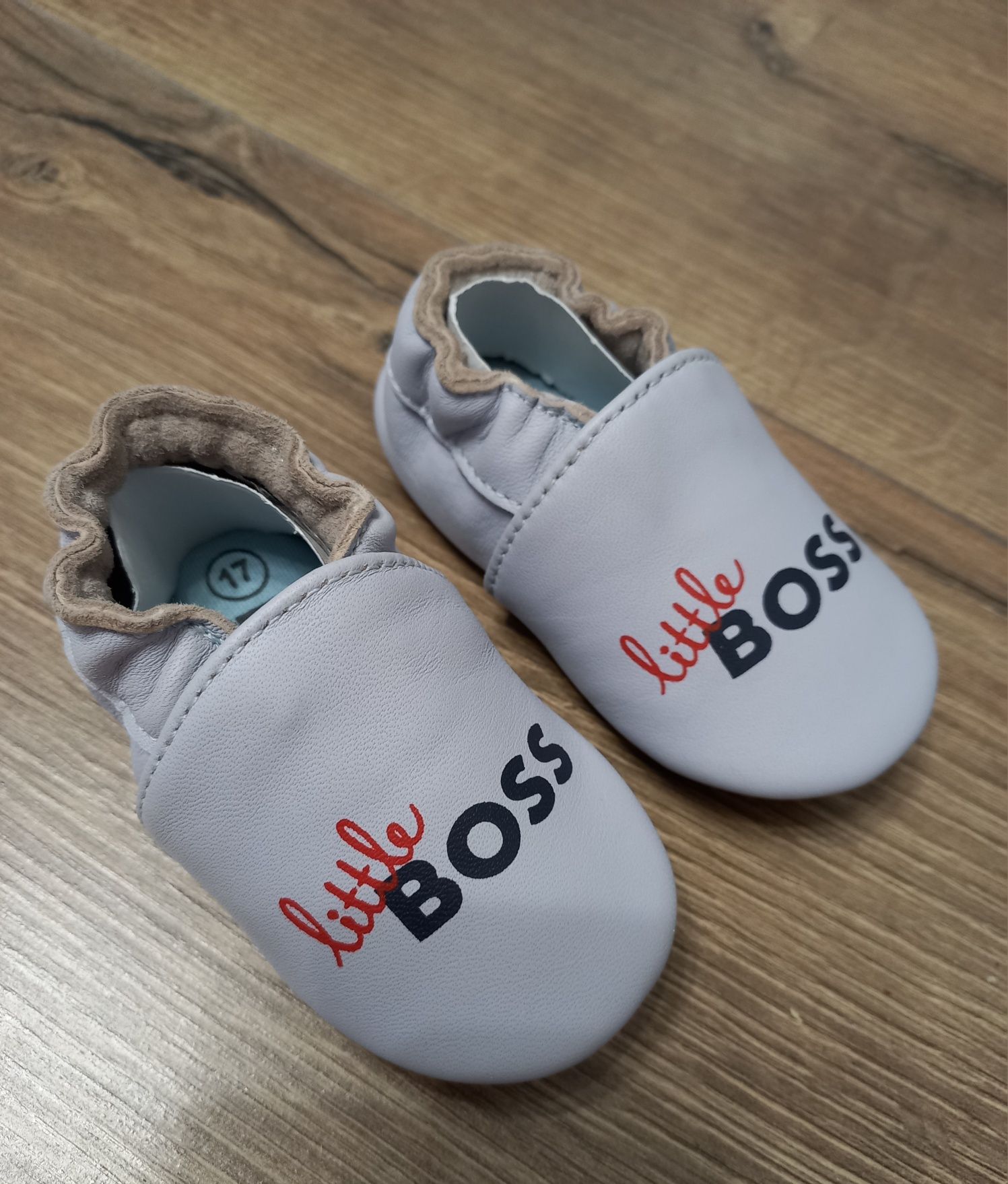 Hugo Boss Infantil 17 розмір Нові Кросівки