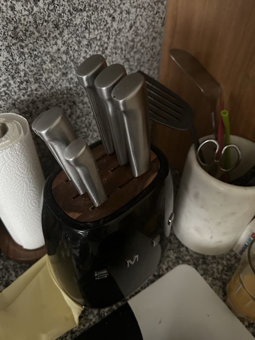 Smeg faqueiro base preta