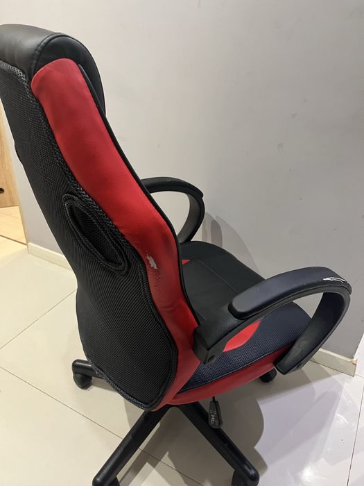 Pilna sprzedaż fotela gamingowego