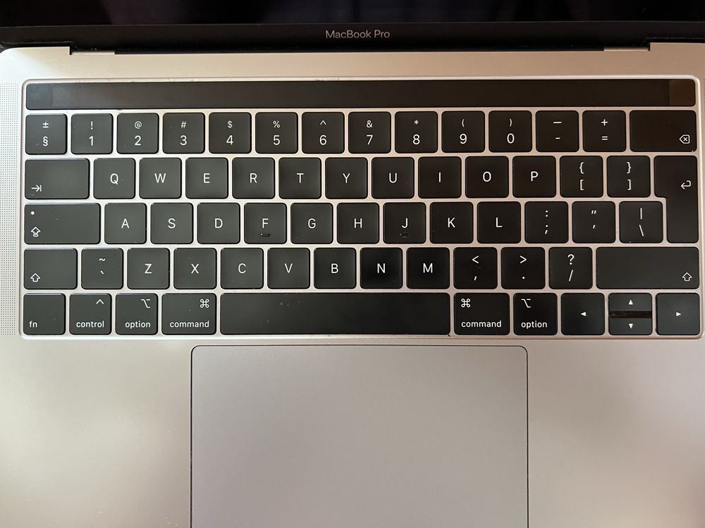 MacBook pro 13 16/256