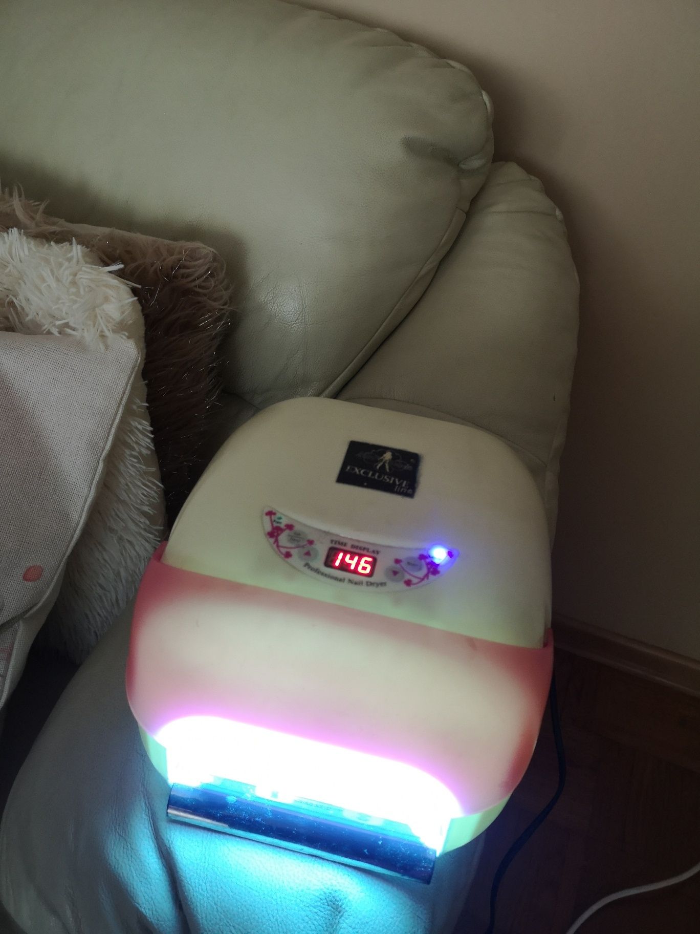 Lampa uv Allepaznokcie manicure hybrydowy