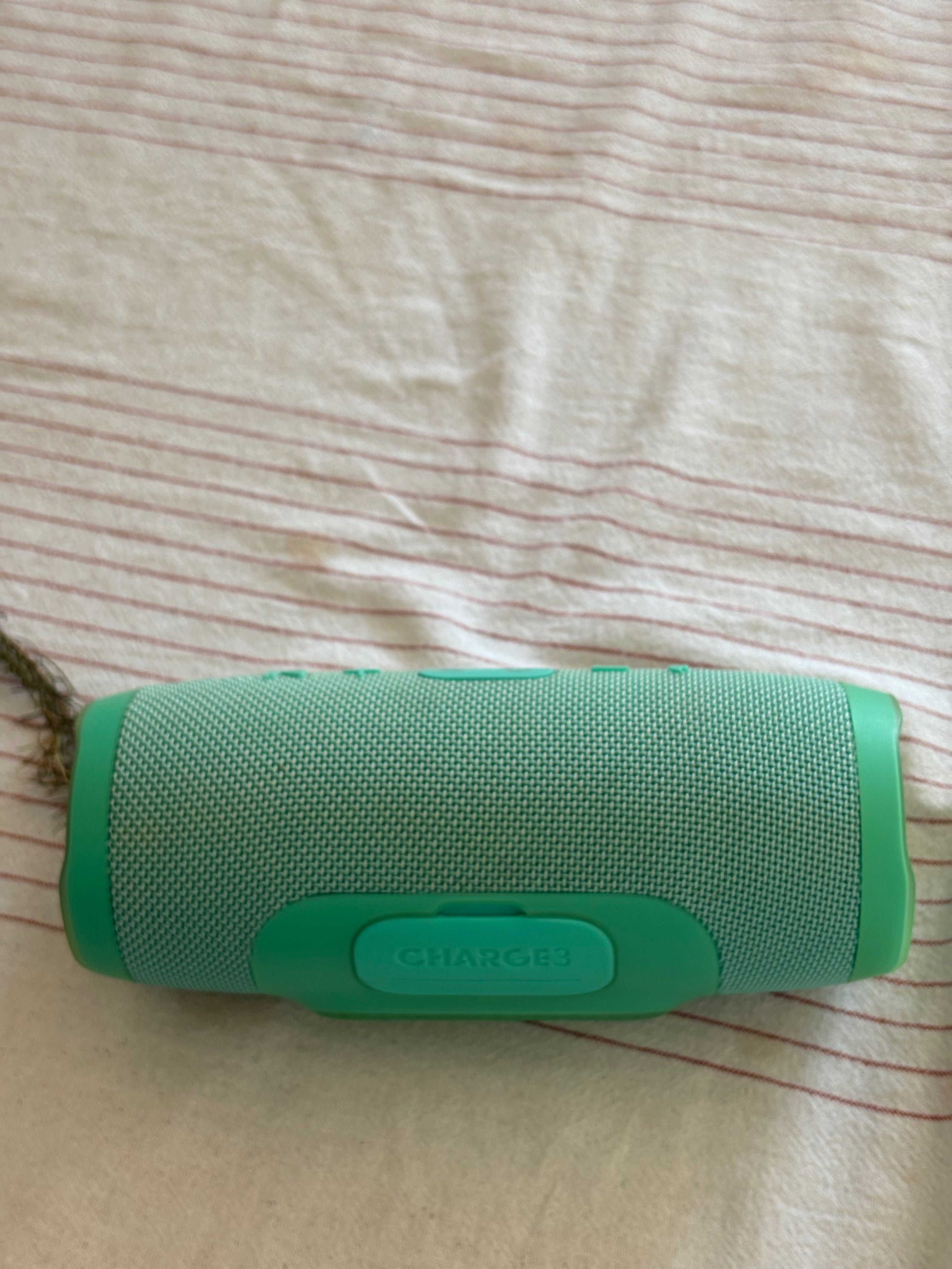 JBL Charge 3 good