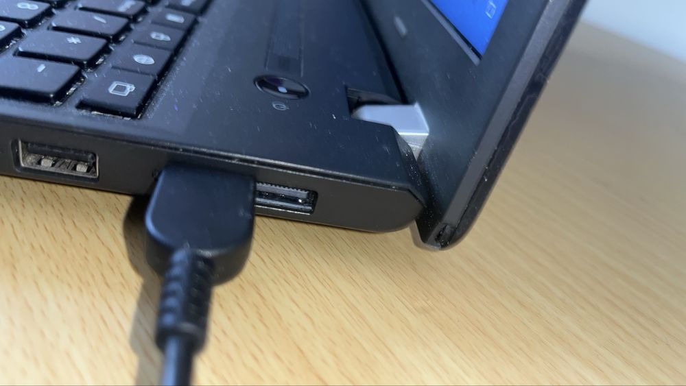 Portátil Lenovo Thinkpad T580