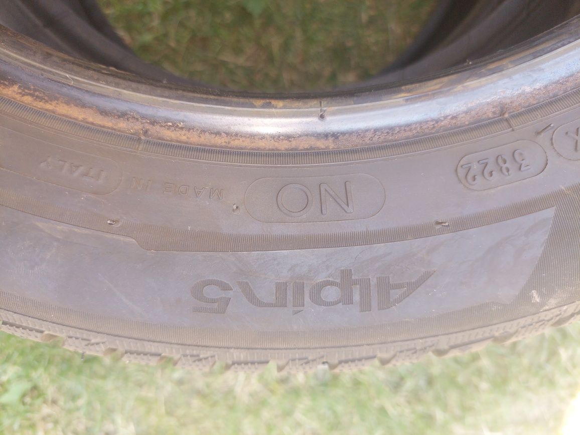 Зимові шини Michelin Alpin 5 (205/55R16 99H)