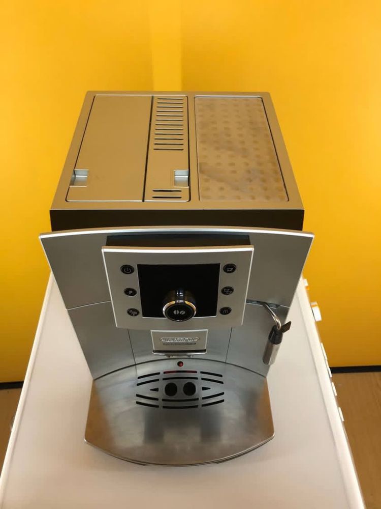 Кавомашина Delonghi ESAM 5400.S Perfecta сіра