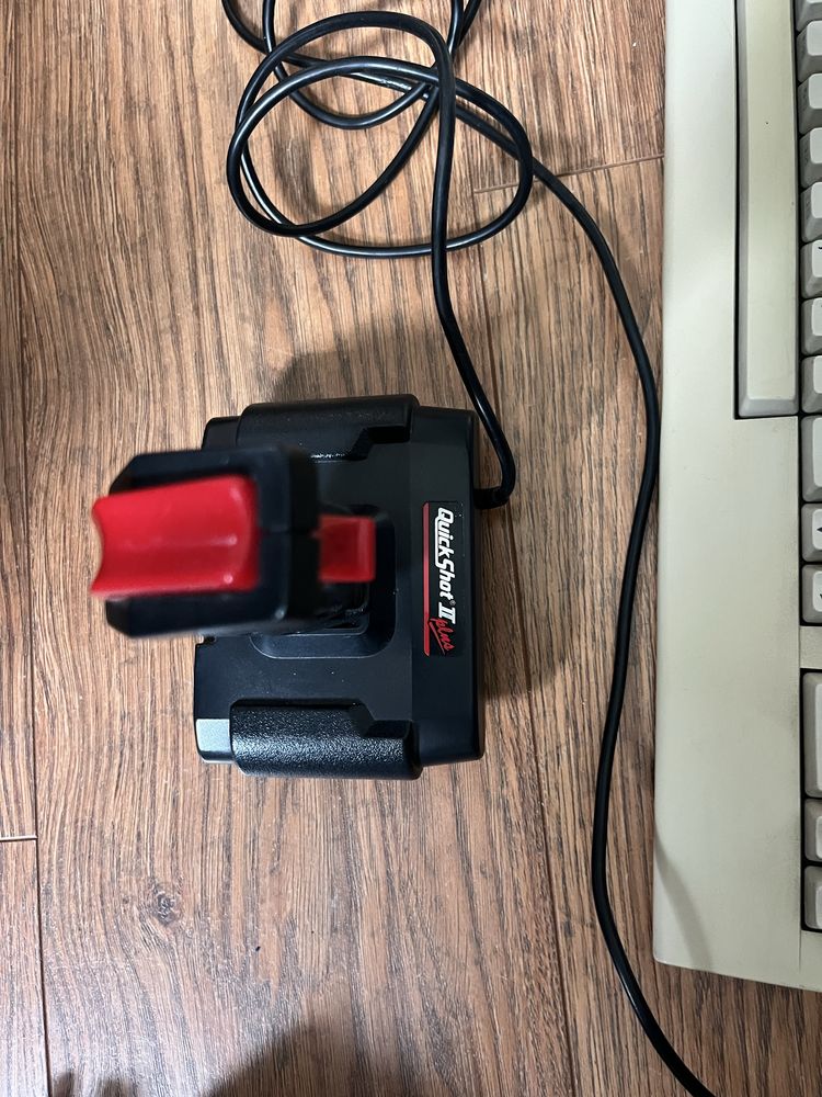 Commodore c128, stacja 1571 dwustronna, zasilacz,  joystick, monitor