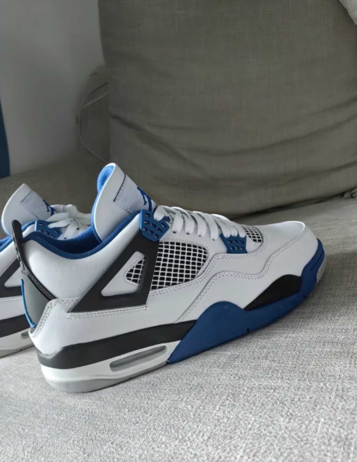Jordan 4 Retro Motorsports R.39