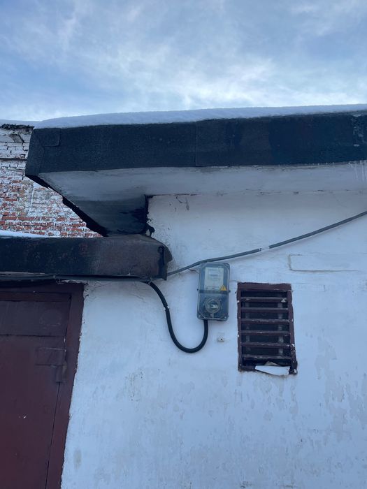 Гараж на 2 авто правильної форми Сокіл Єрошенка